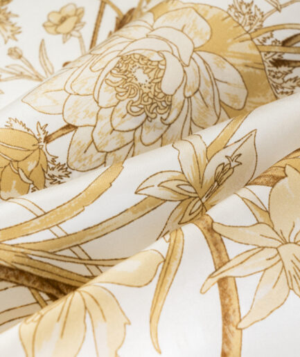 Sciarpina Spring Flowers