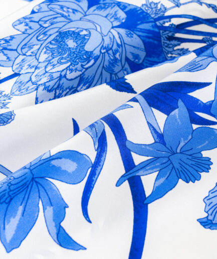 Sciarpina Spring Flowers