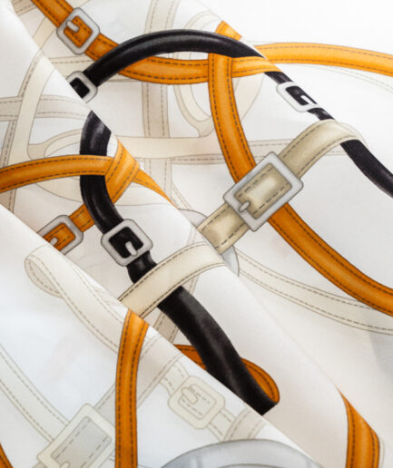 Carré 90 Stirrups and Bridles